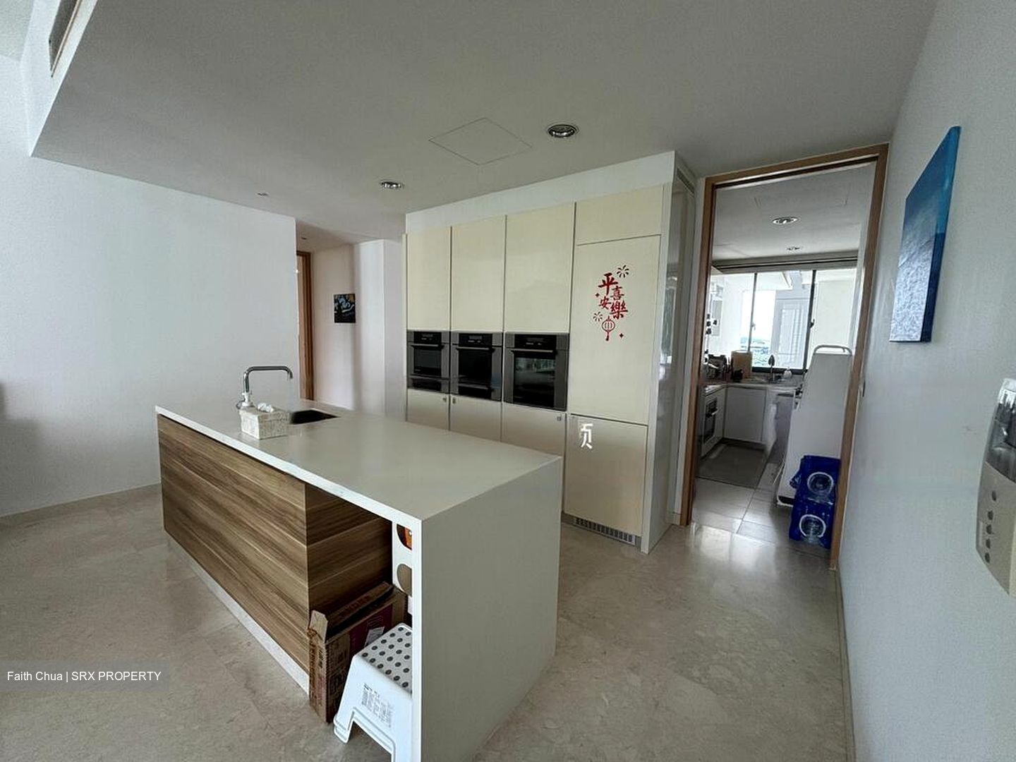 Parvis (D10), Condominium #587181941